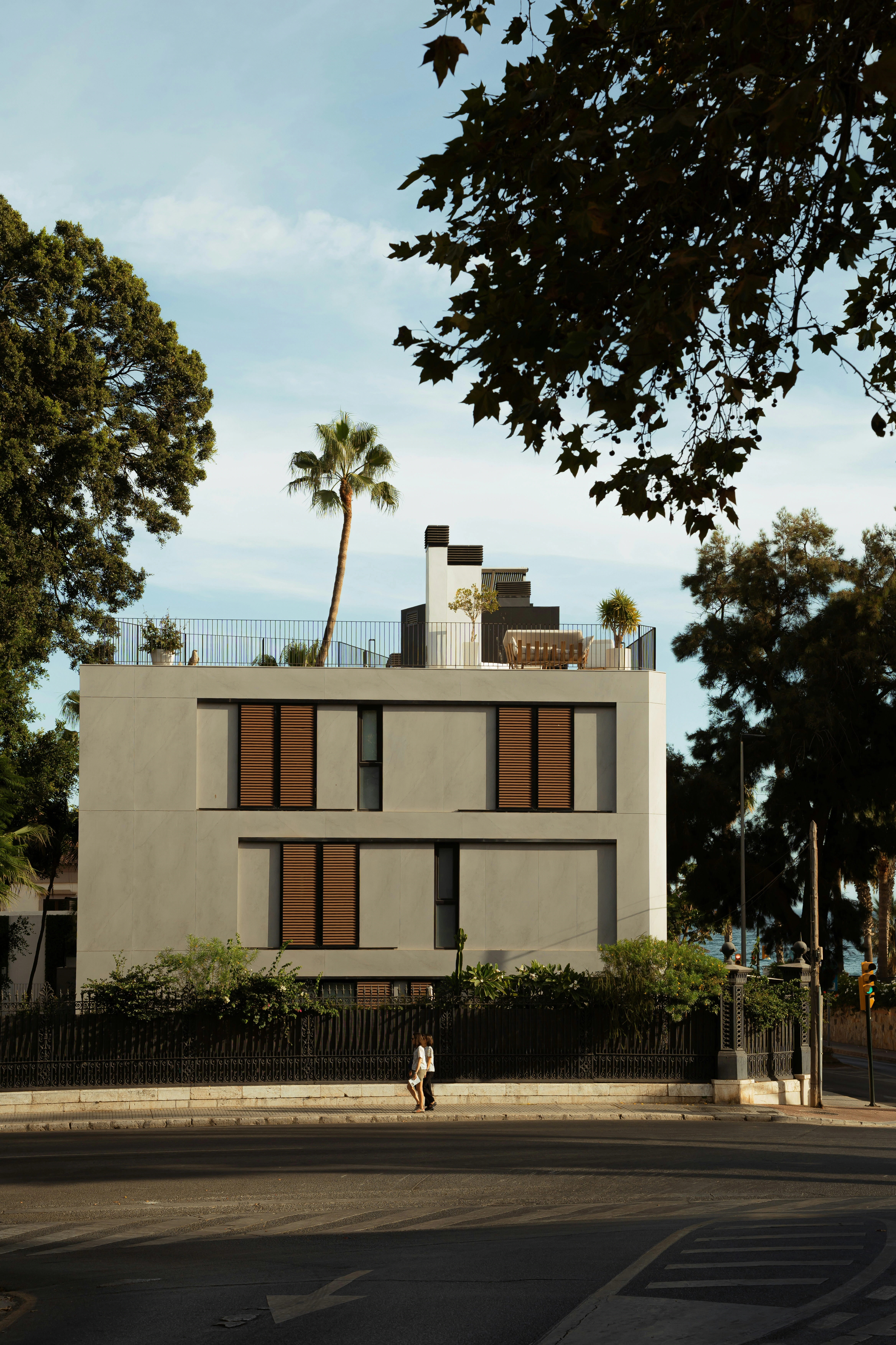 Elegant Handcrafted Marble Home Decor